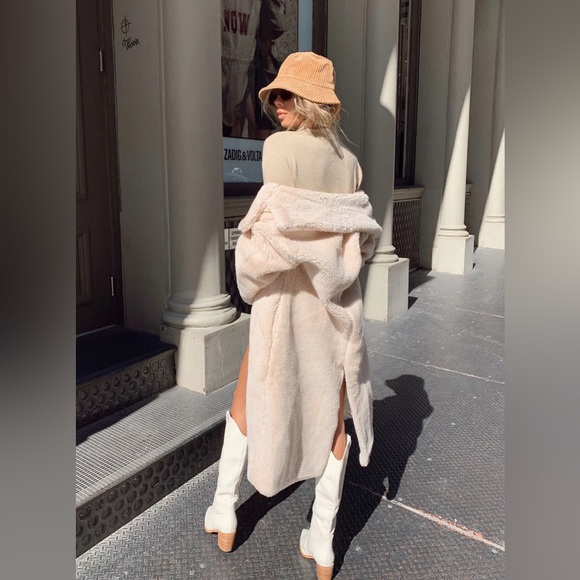 Princess Polly Leah Teddy Coat - Picture 6 of 7